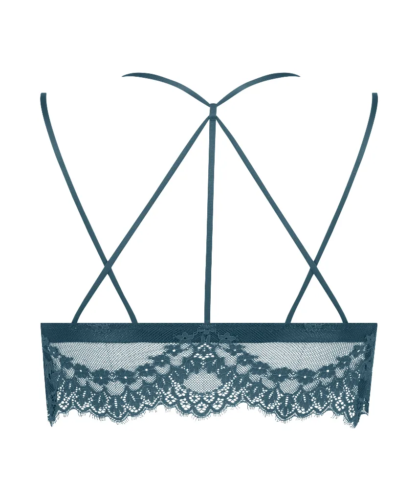 Astrid LL Bralette 1.webp